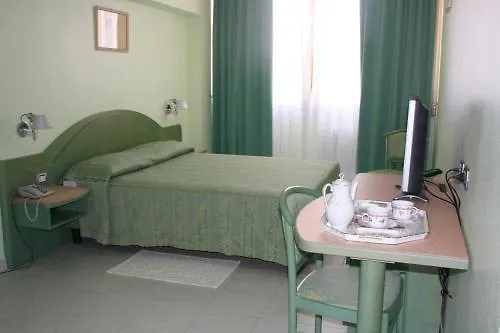 נואורו Hotel Grillo