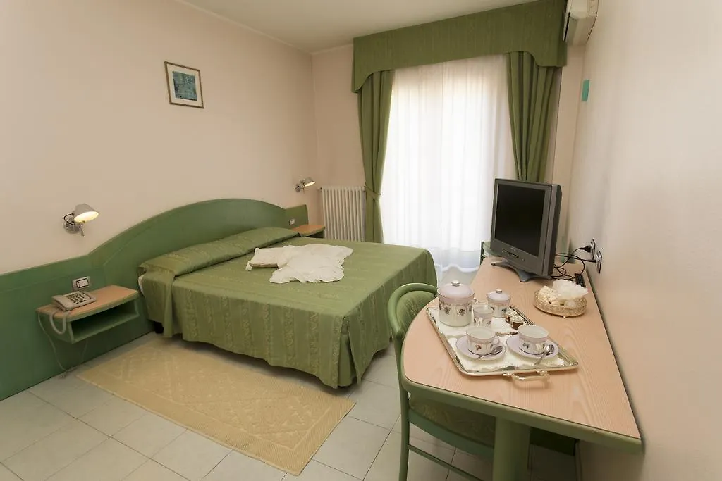 נואורו Hotel Grillo 3*,